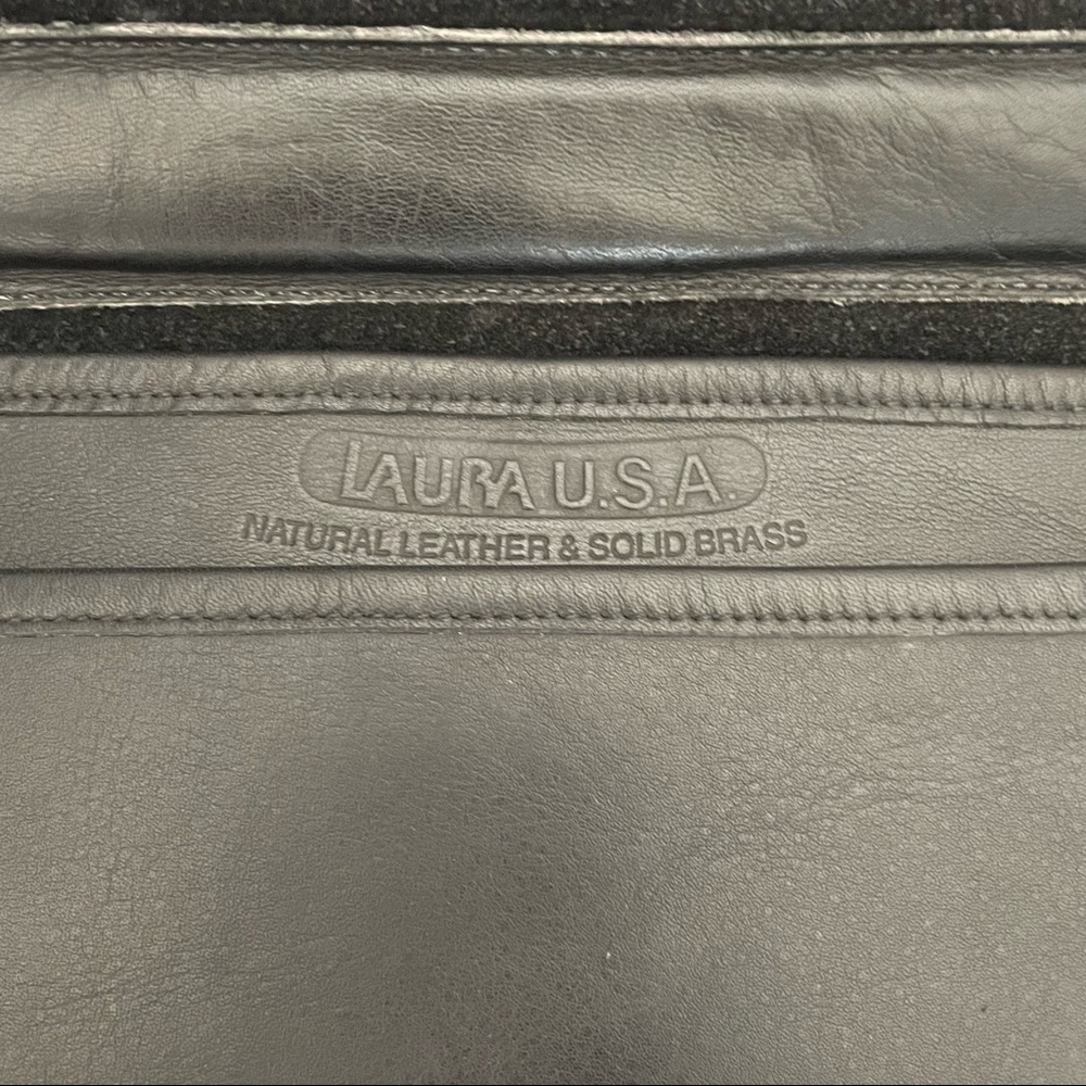 Vintage Laura USA Black Leather and Brass Briefcase Bag - Picture 2 of 12